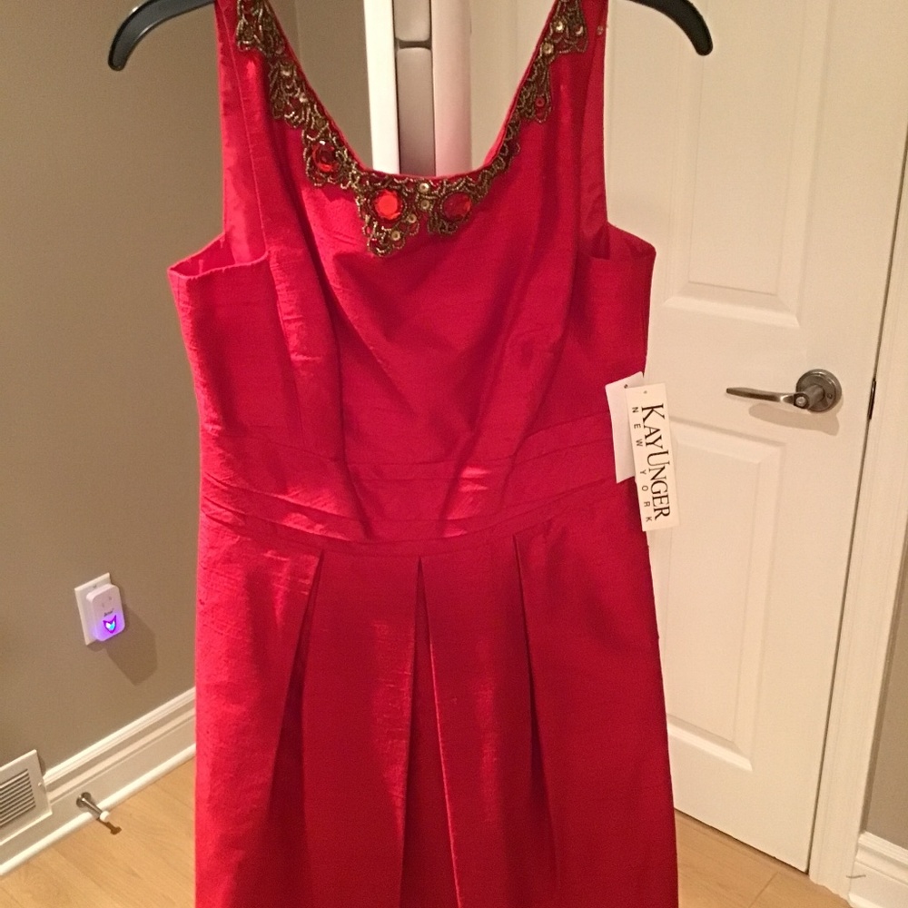 Kay Unger dress
